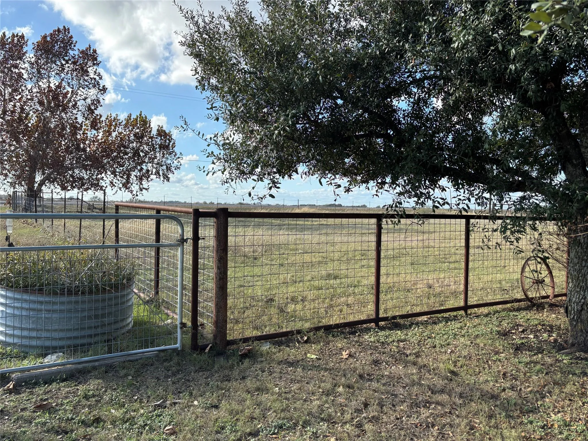 Photo 4 of 2401 COUNTY ROAD 130 NONE