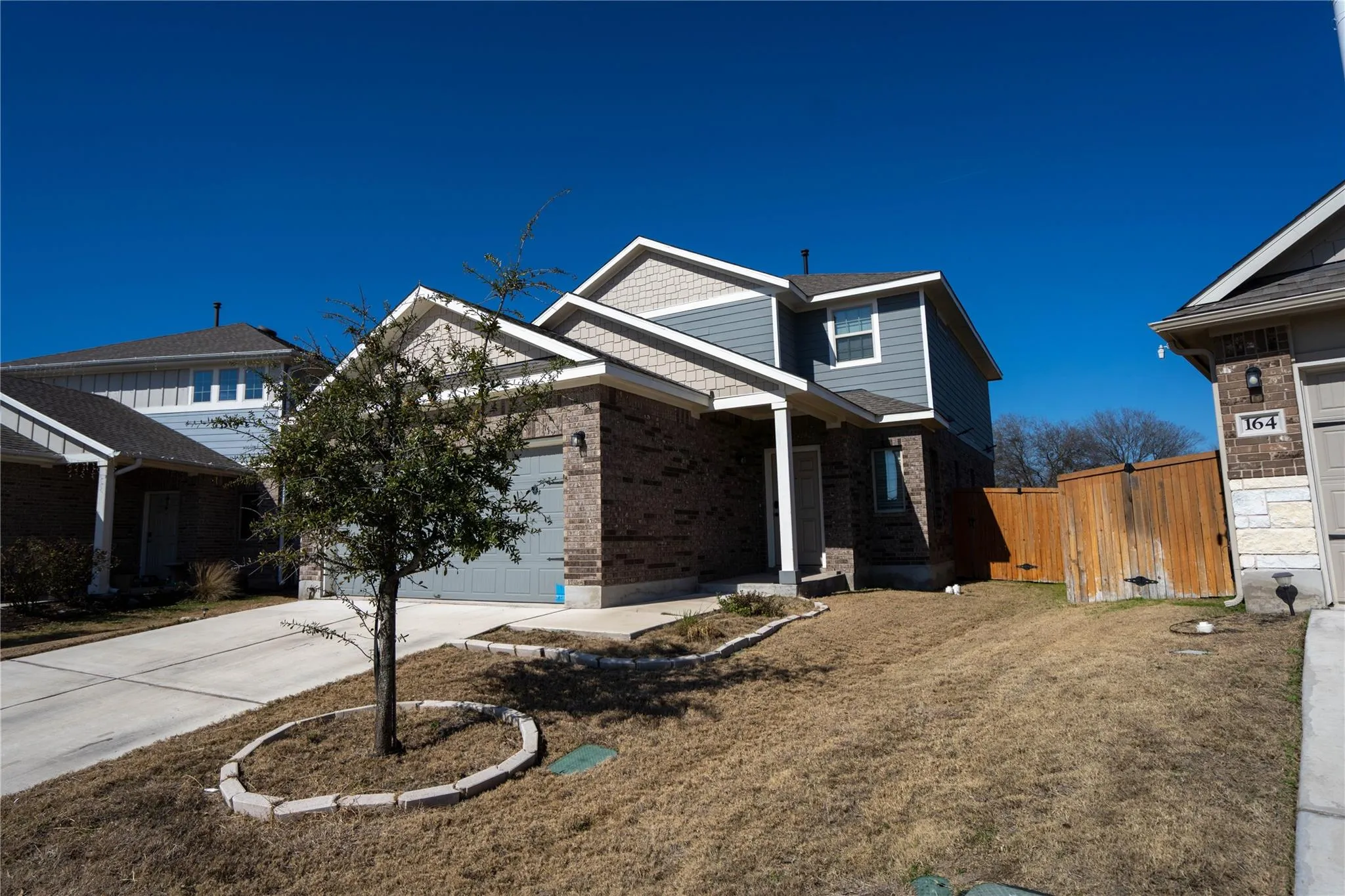 Photo 3 of 166 PELICAN BAY CIR