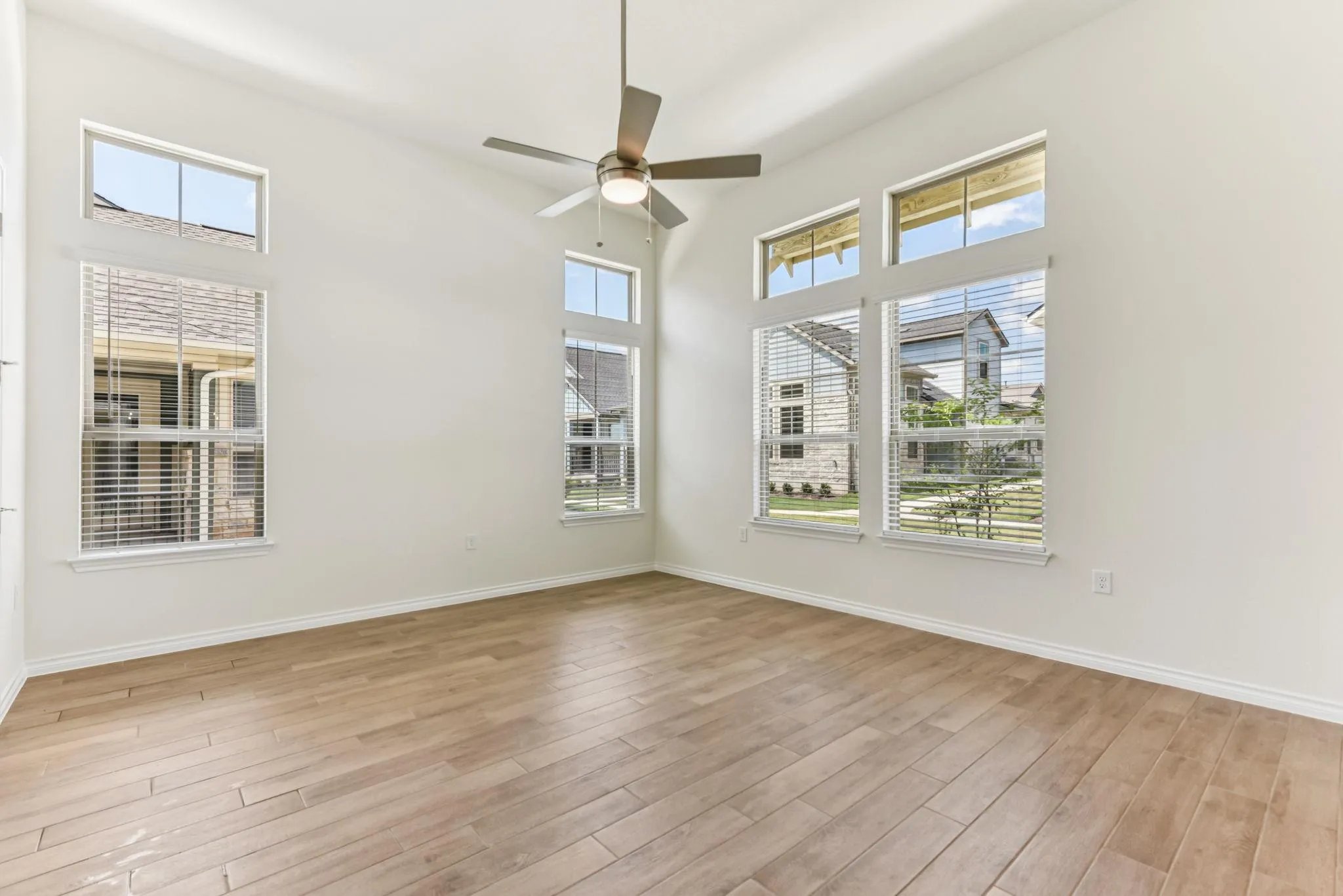 Photo 3 of 104 MACEO WAY #102