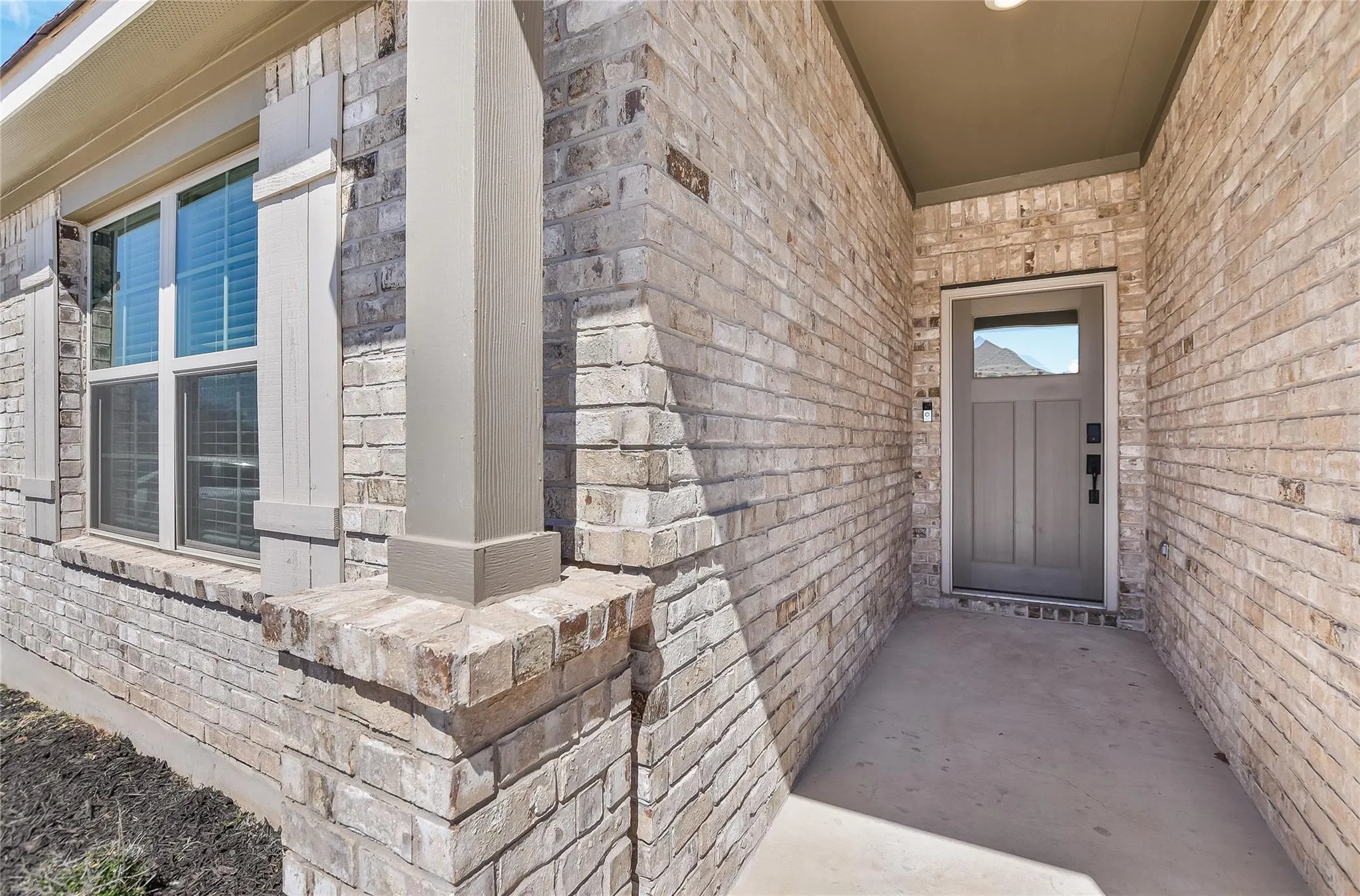 Photo 3 of 132 PERIWINKLE LN