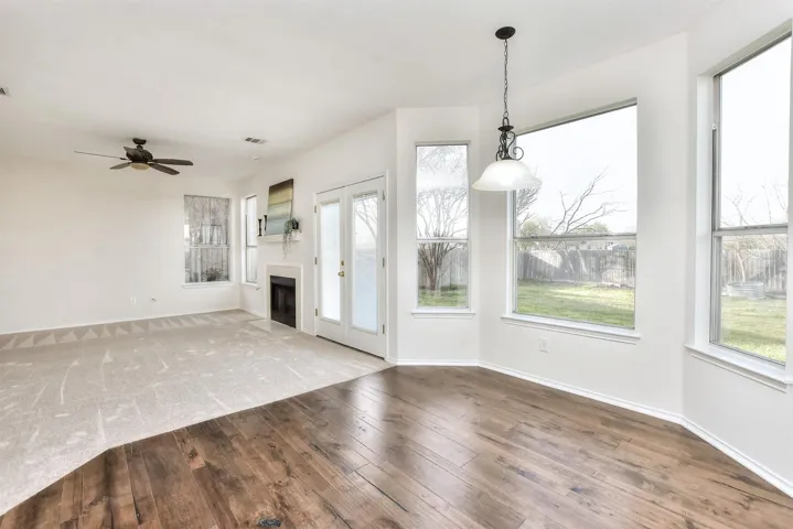 303 Preakness Pl, Georgetown, Texas 78626