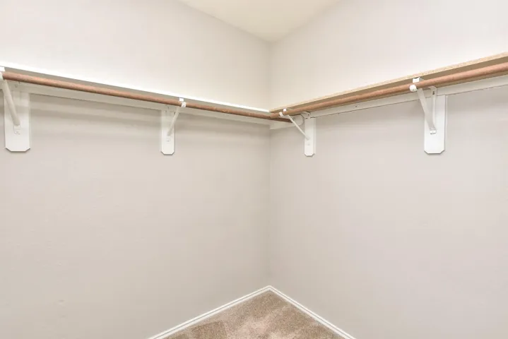 Big walk-in closet in primary suite