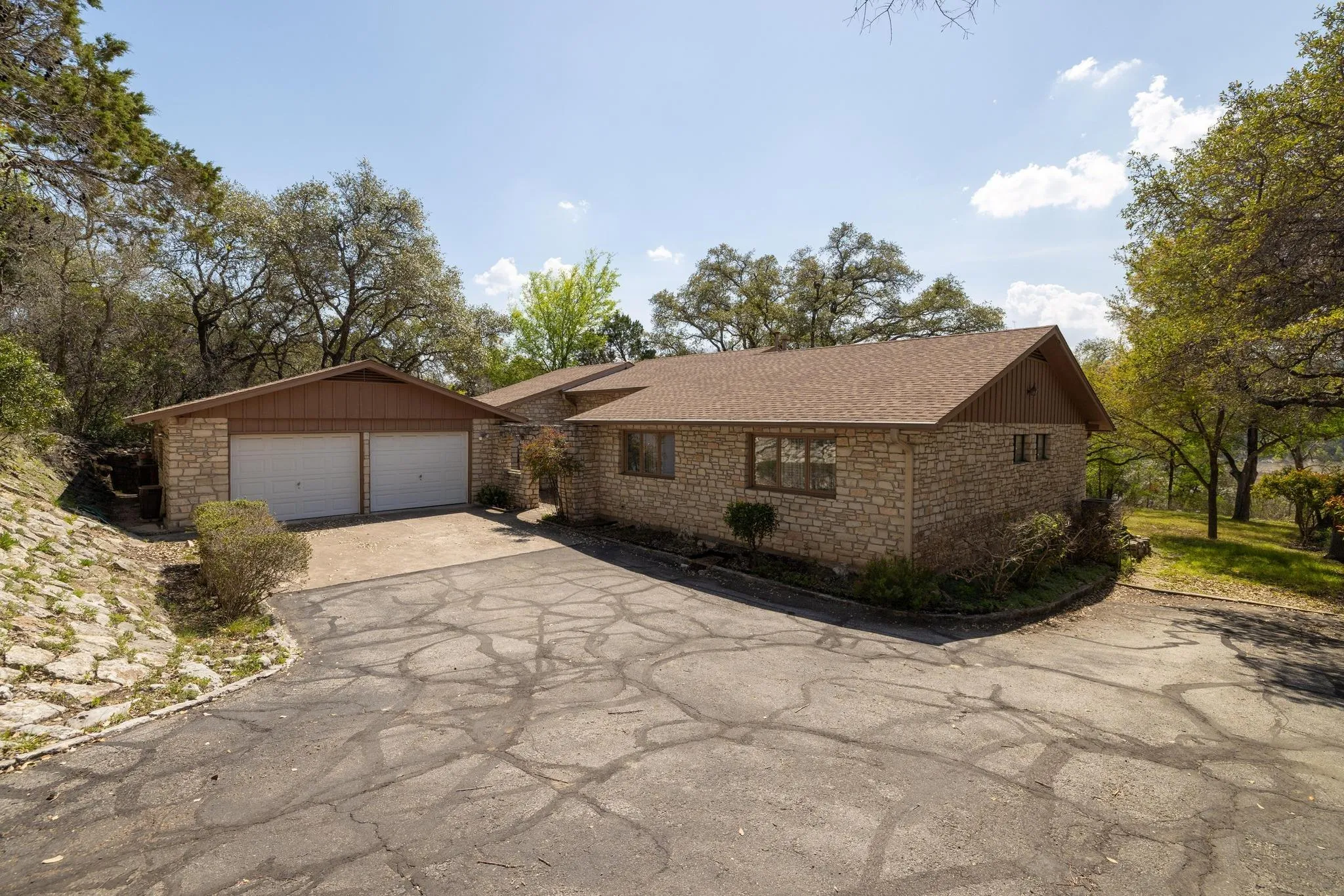 Photo 5 of 10314 W DARLEEN DR