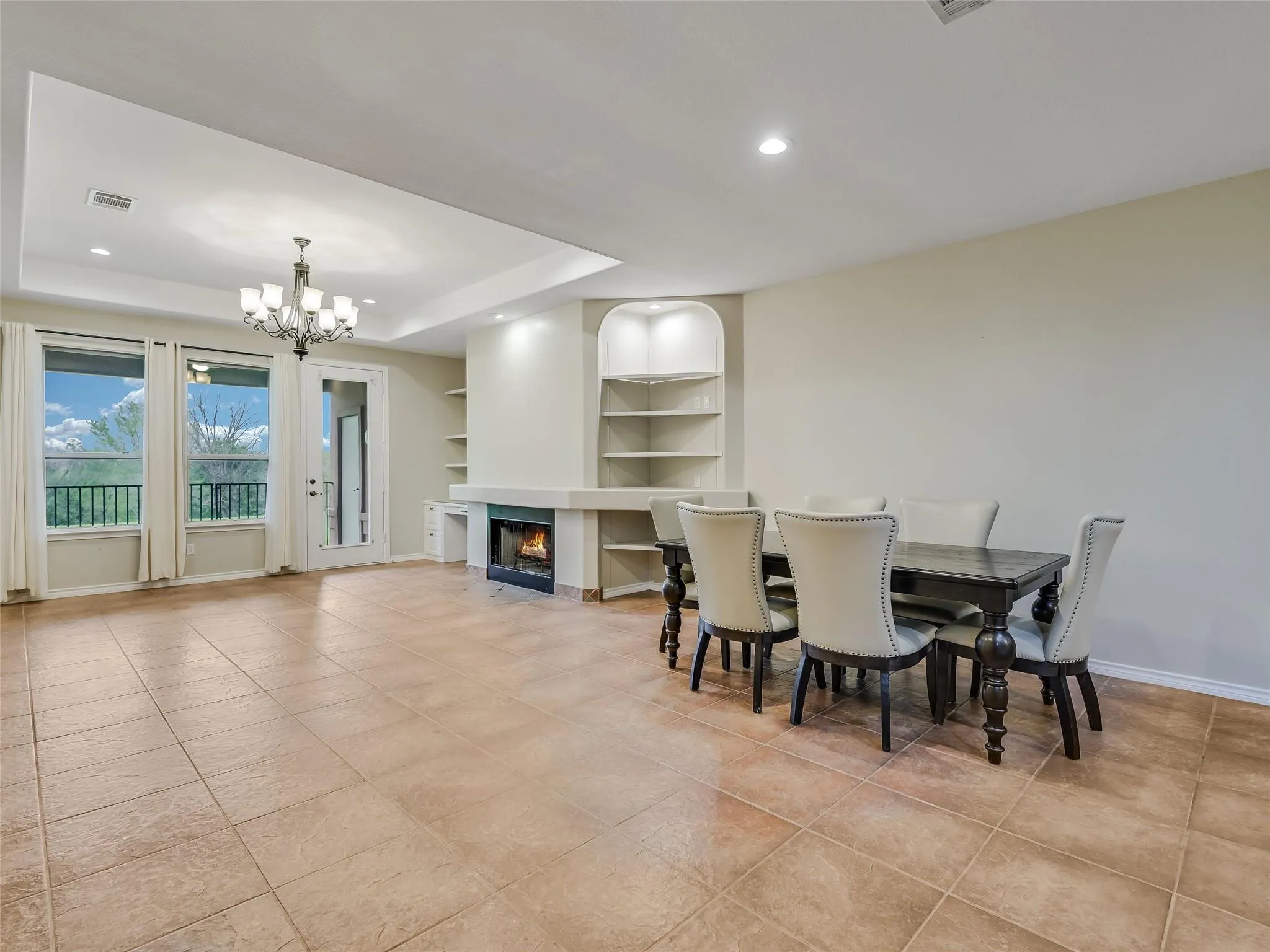 Photo 5 of 539 COLOVISTA PKWY #C103