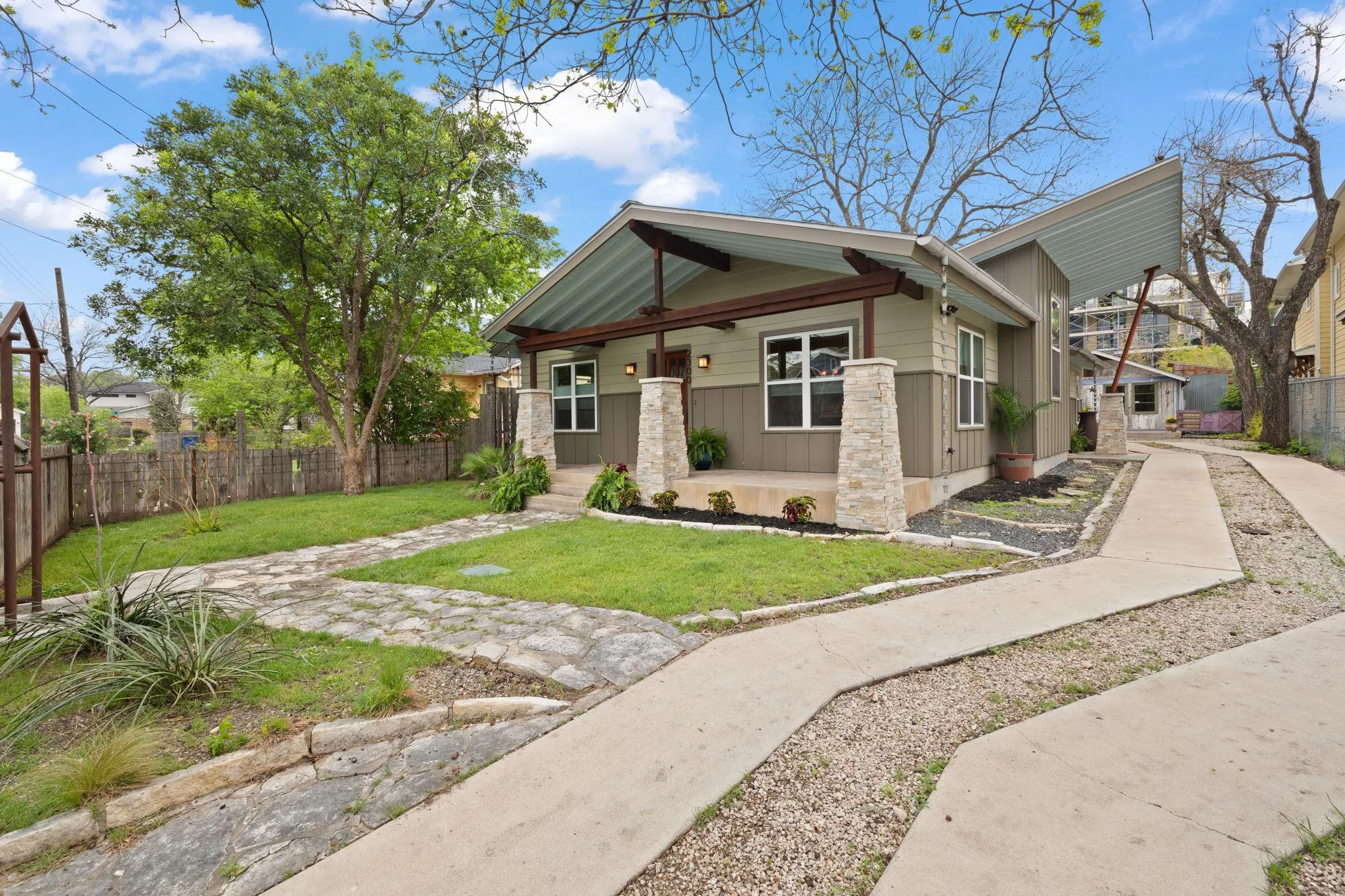 Photo of 2300 S 3RD ST, Austin, 78704