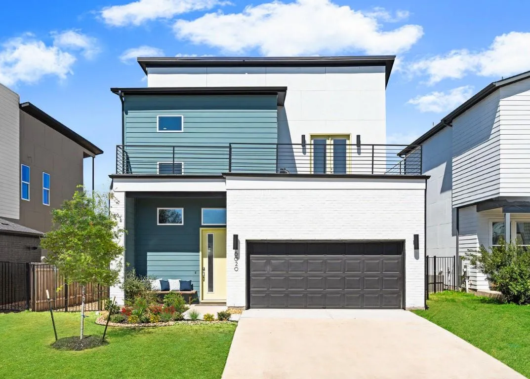 Photo 2 of 6020 SENDERO HILLS PKWY