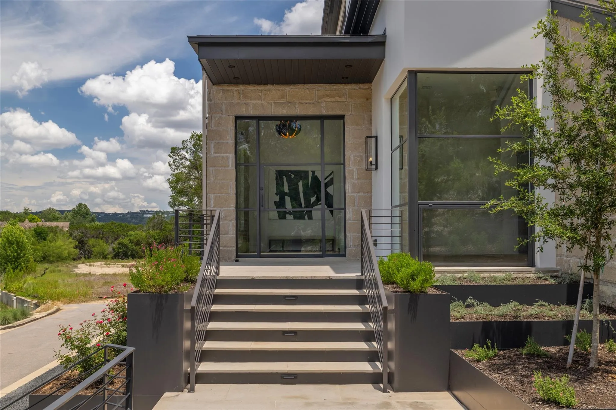 Photo 3 of 2701 TORO CANYON RD #B