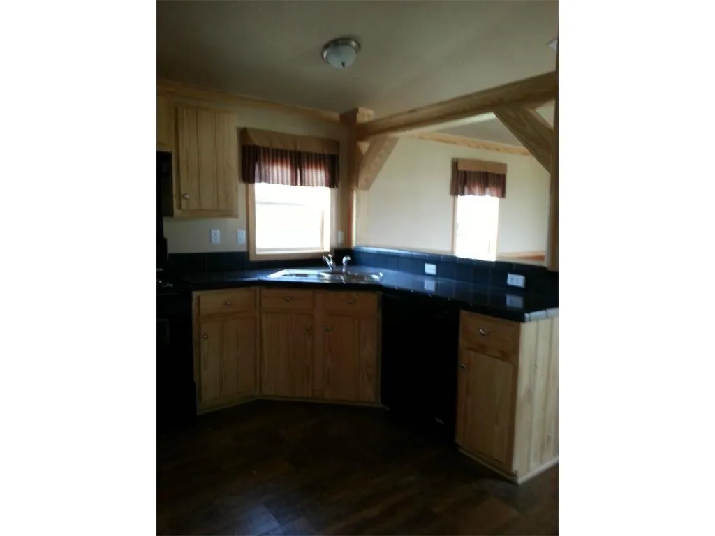 Photo 5 of 5111 TUCKER HILL LN #1