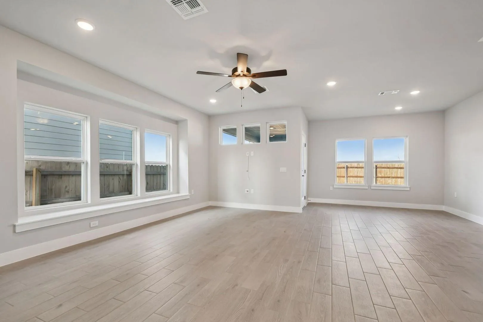 Photo 5 of 9708 PETRICHOR BLVD