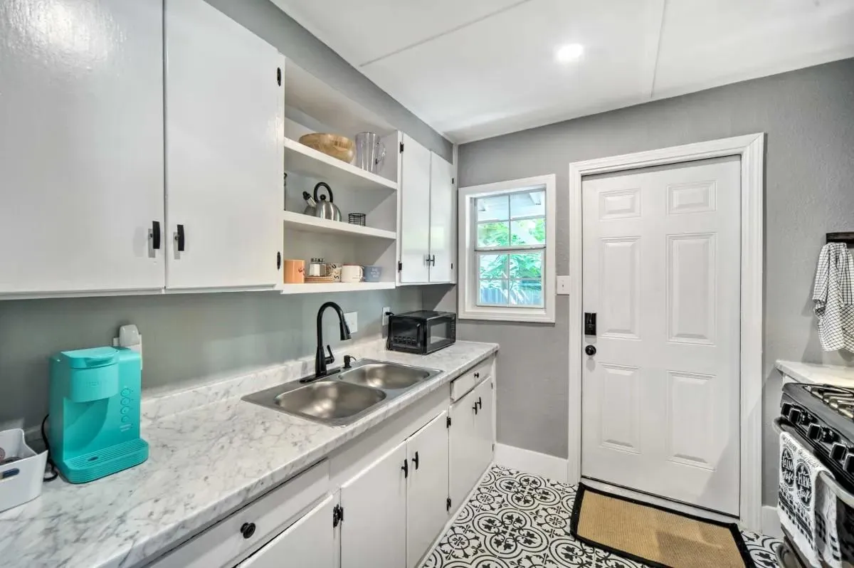 Photo 5 of 1026 HAYNES ST #28