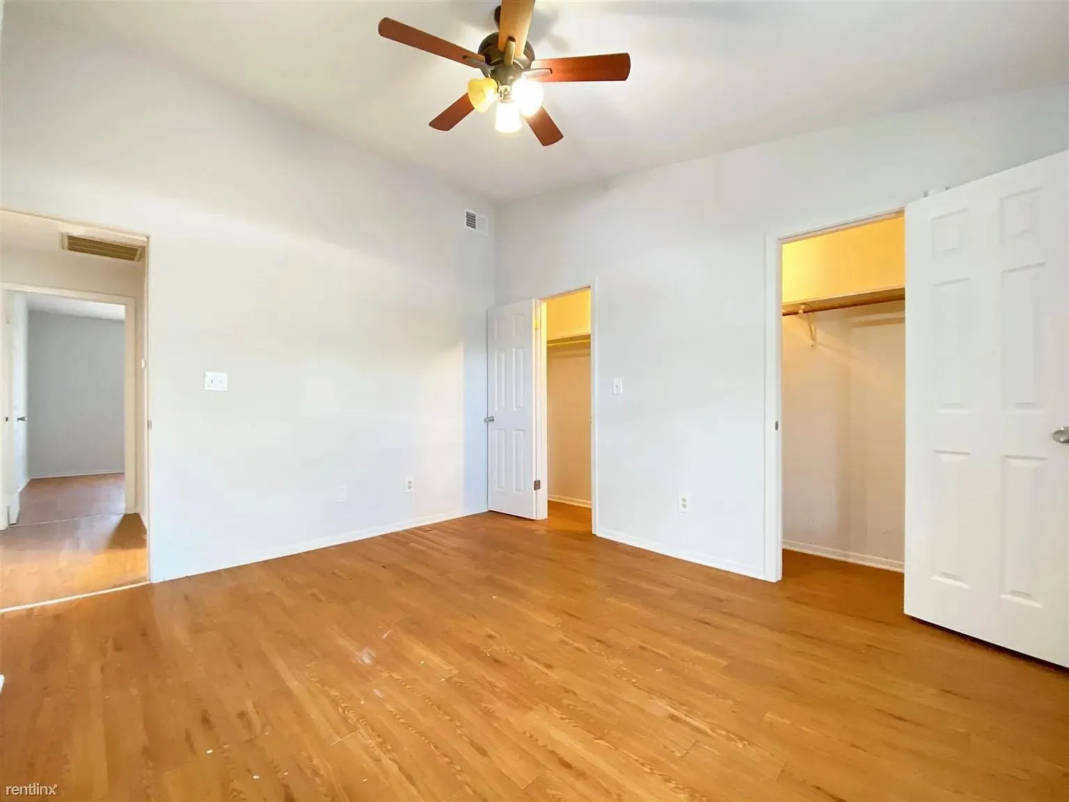 Photo 2 of 1604 # B MILL ST #B