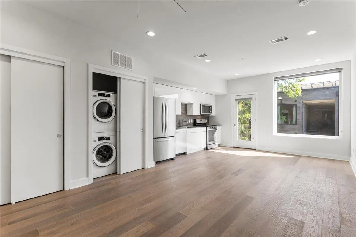 Photo of 1800 E 4TH ST #331, Austin, TX, 78702