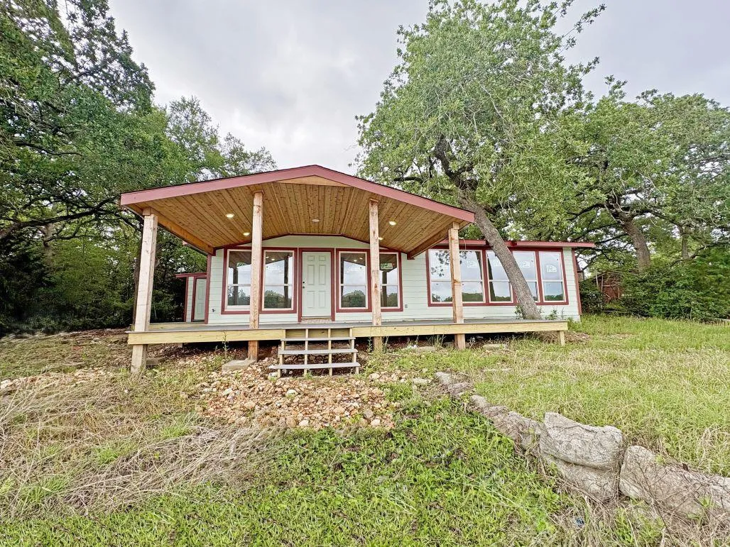 Photo of 106 CADDO, Smithville, TX, 78957