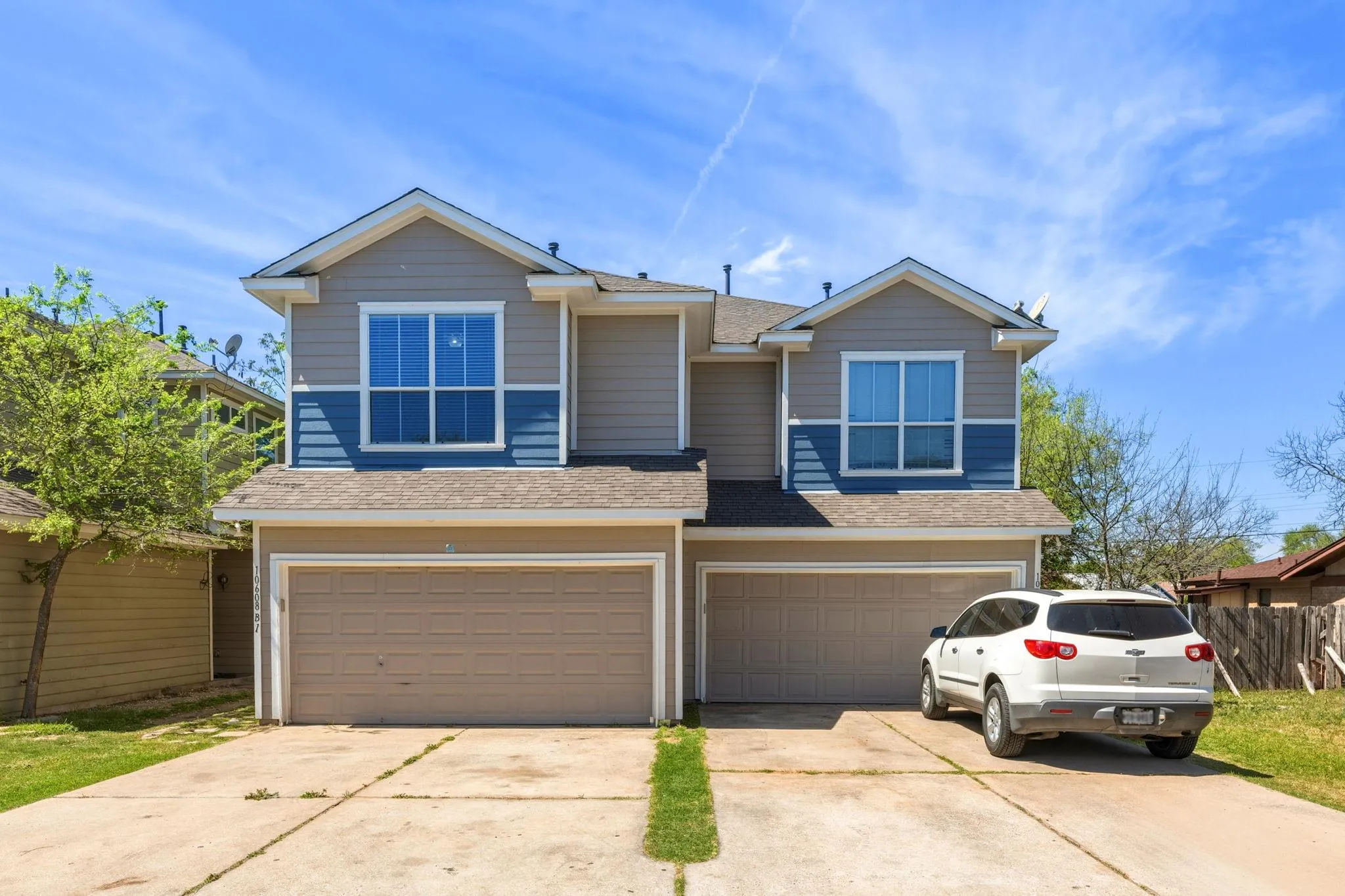 Photo 4 of 10608 PLAINS TRL #B