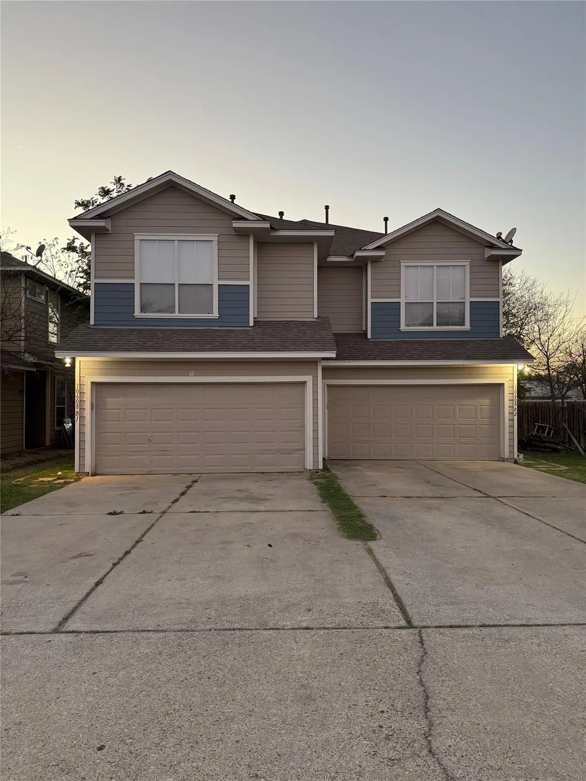 Photo 2 of 10608 PLAINS TRL #B