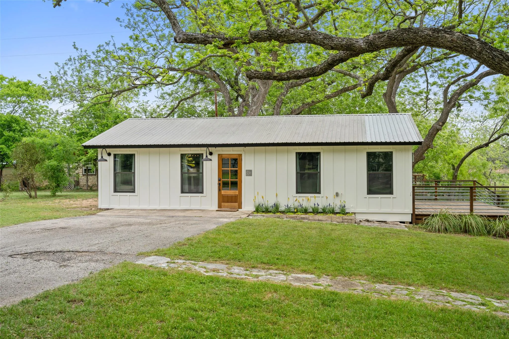 Photo of 2410 FLITE ACRES RD, Wimberley, TX, 78676