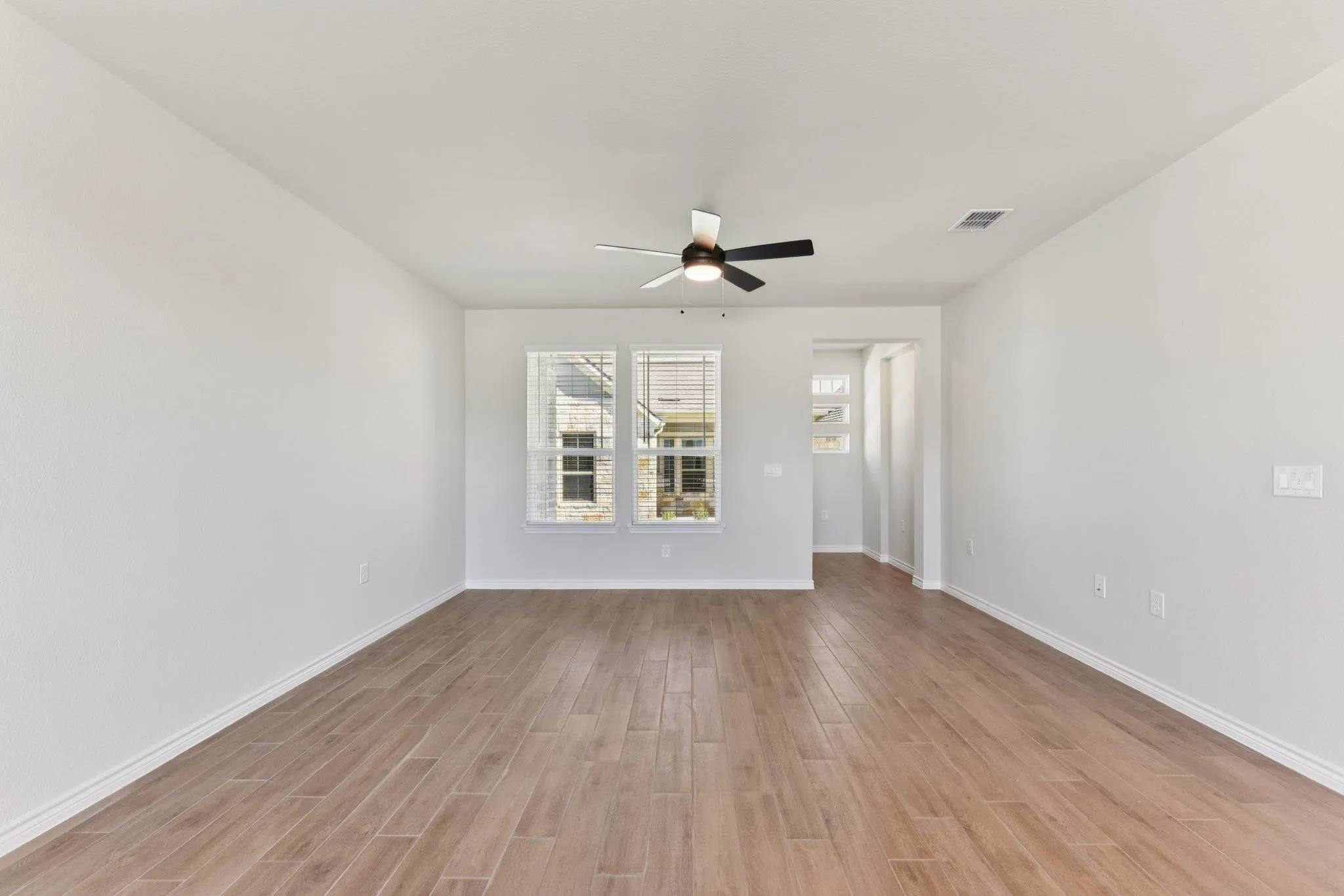 Photo 4 of 153 ANTOINETTE WAY #102
