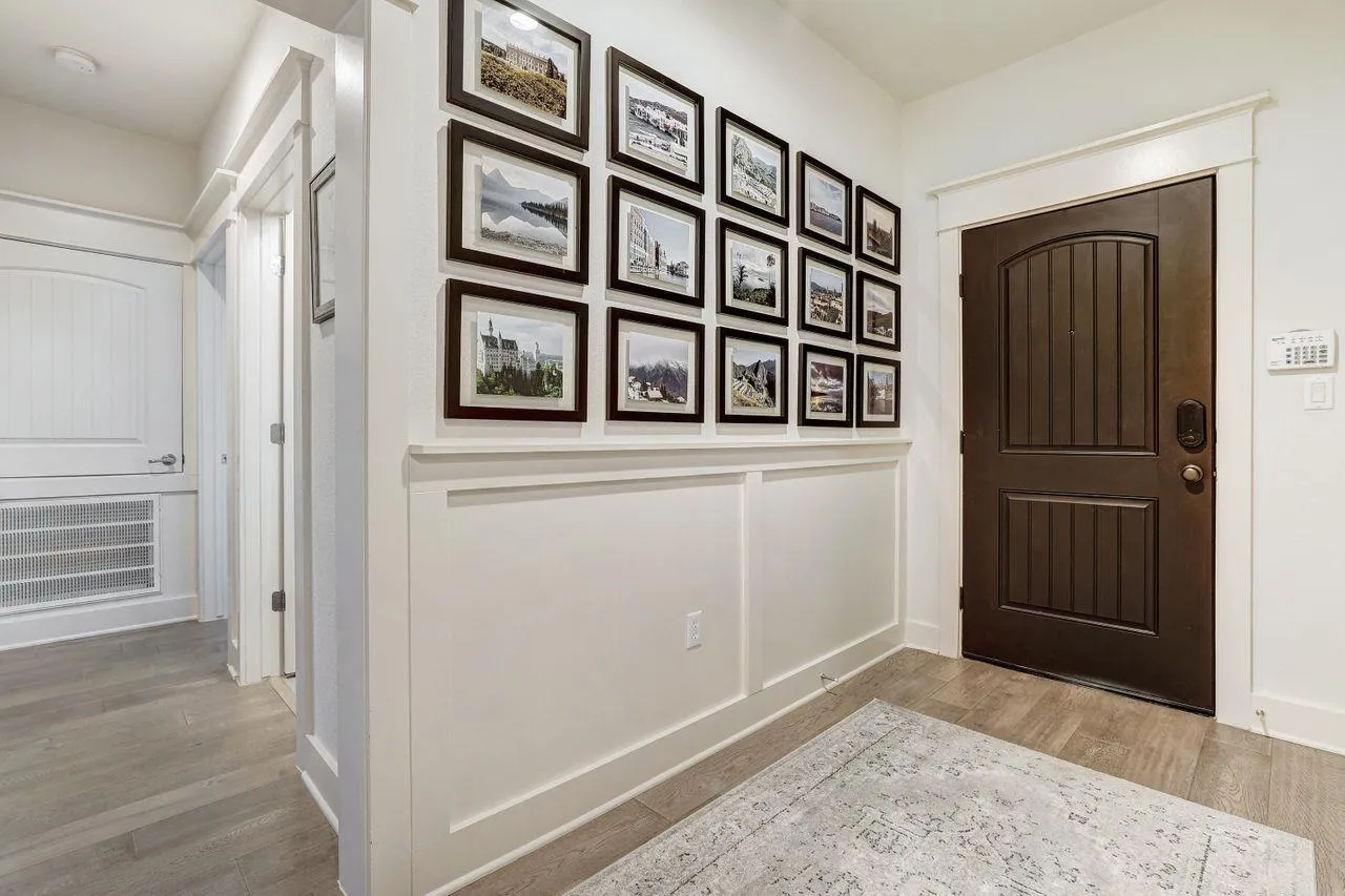 Photo 5 of 6712 LANTERN VIEW DR #303