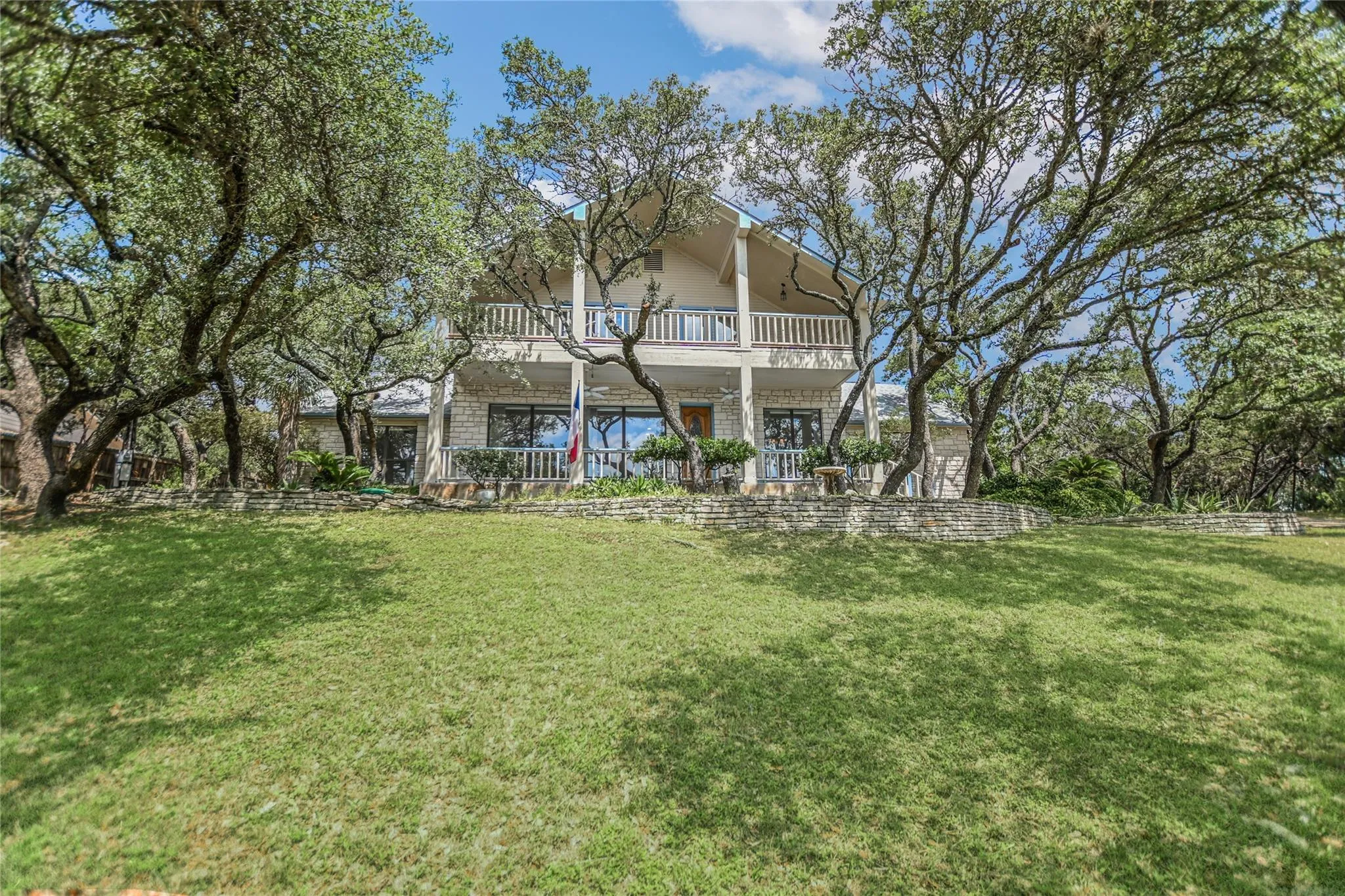 Photo of 264 HILL COUNTRY TRL, Wimberley, TX, 78676
