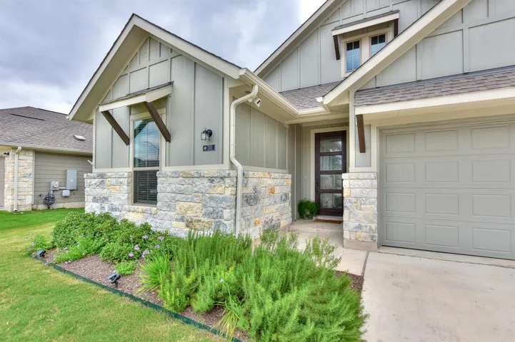 311 Westfield St, Hutto, Texas 78634