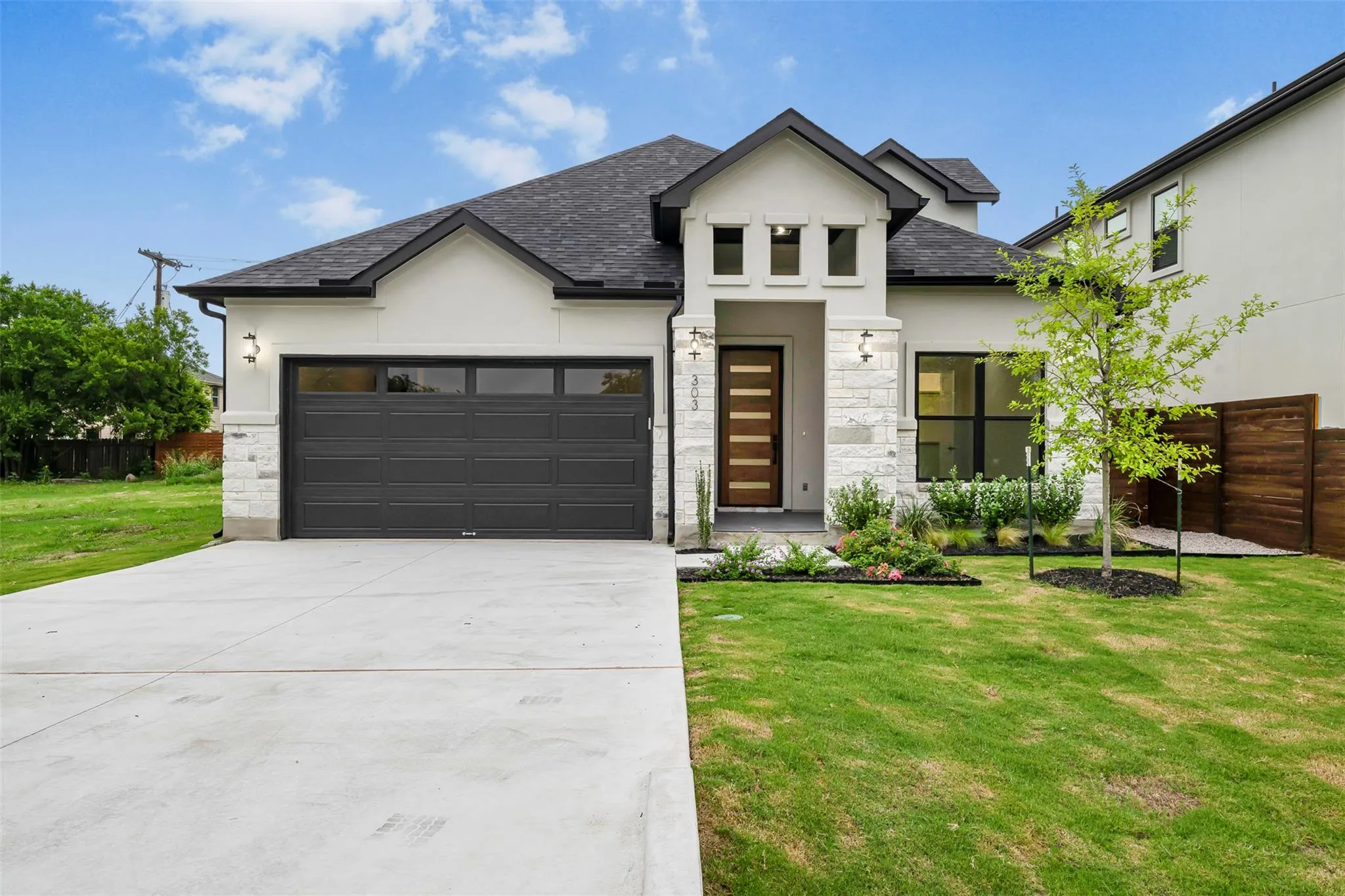 Photo of 303 W LANE AVE, Manor, TX, 78653