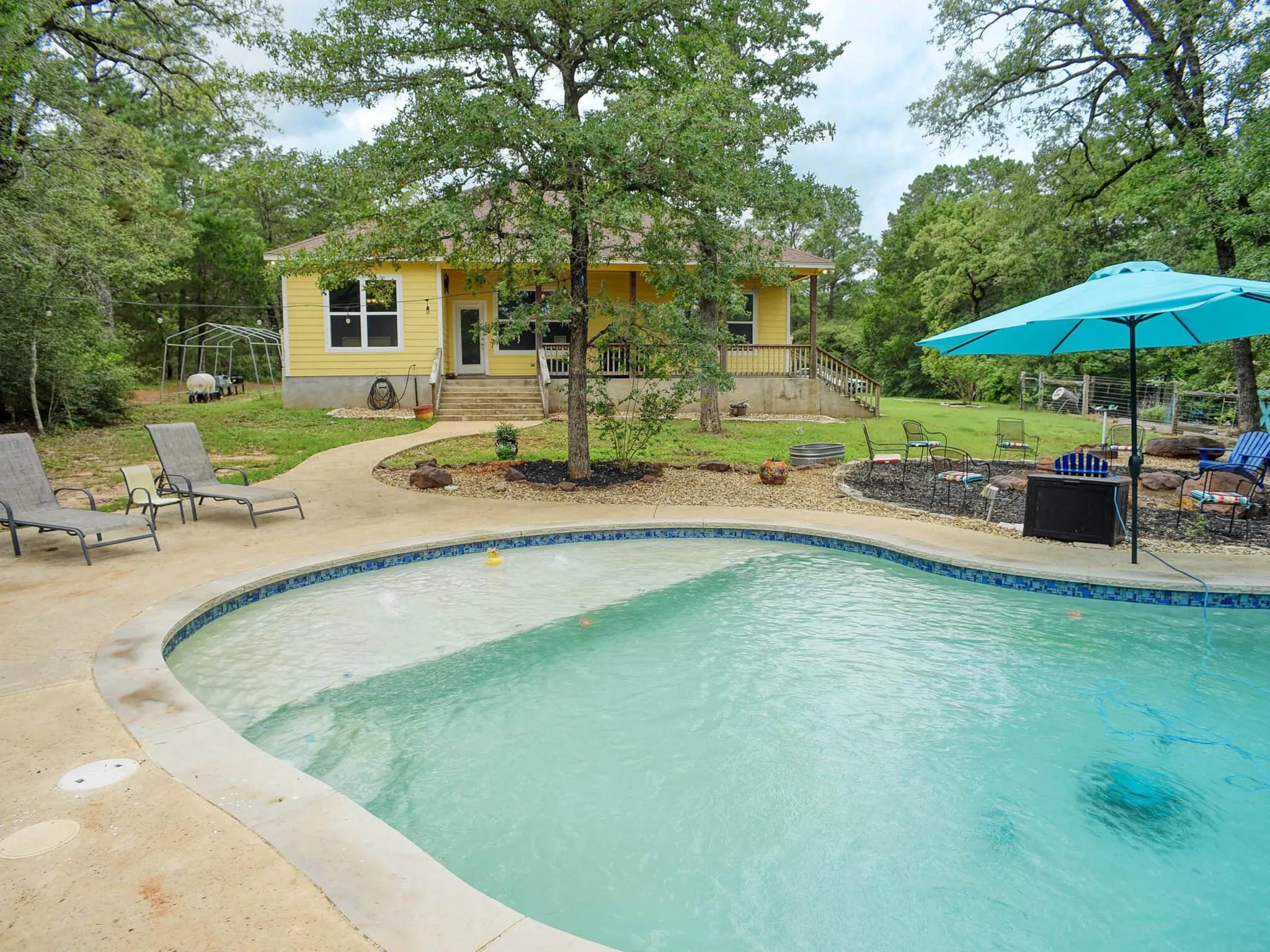 Photo of 247 CAMPFIRE WAY, Smithville, TX, 78957