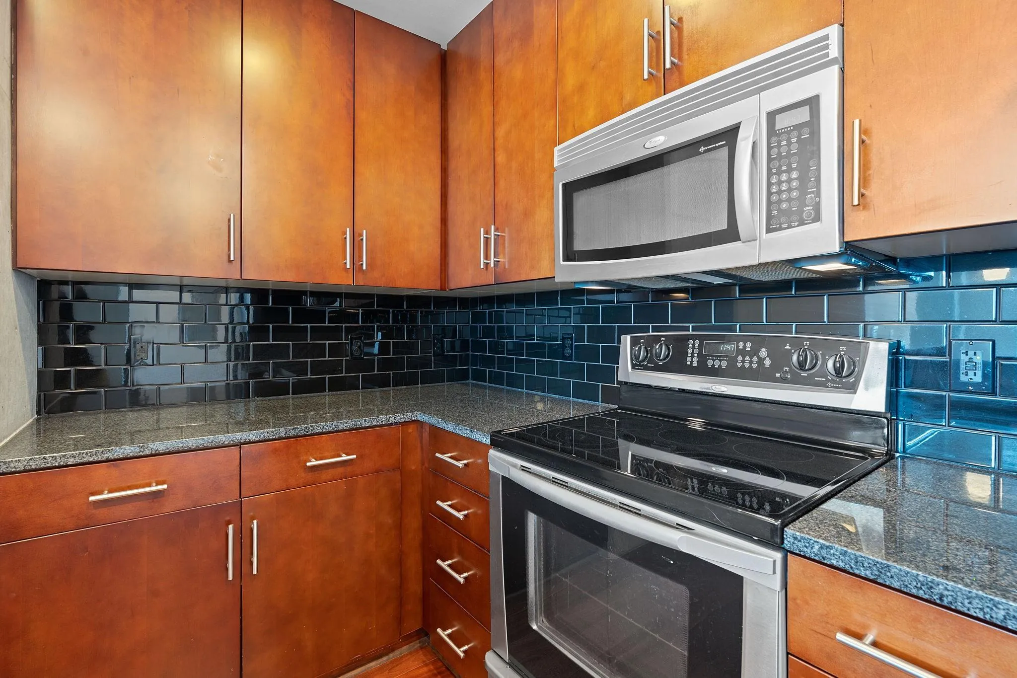 Photo 2 of 360 NUECES ST #1518