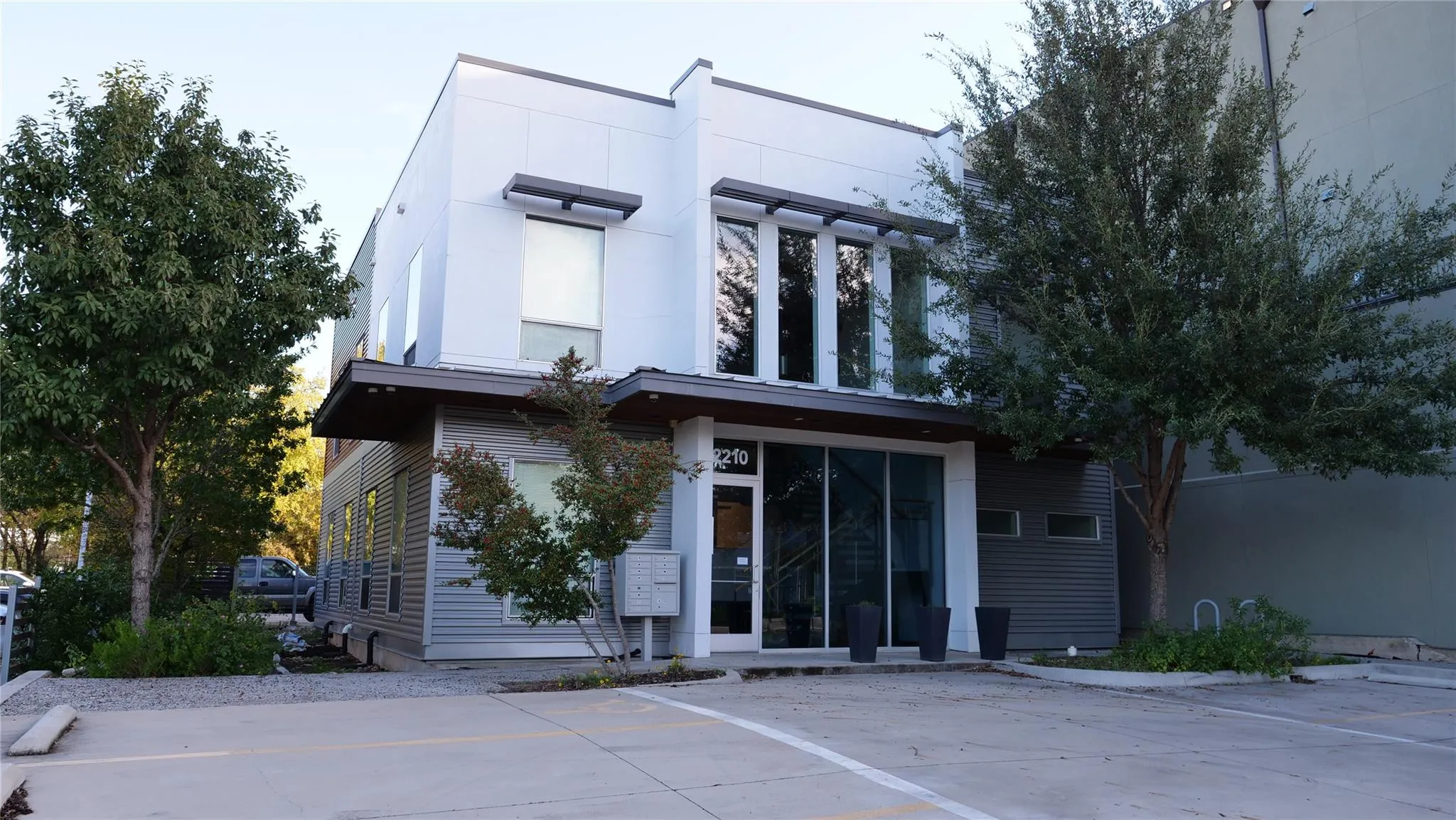 Photo of 2210 WESTERN TRAILS BLVD, Austin, TX, 78745