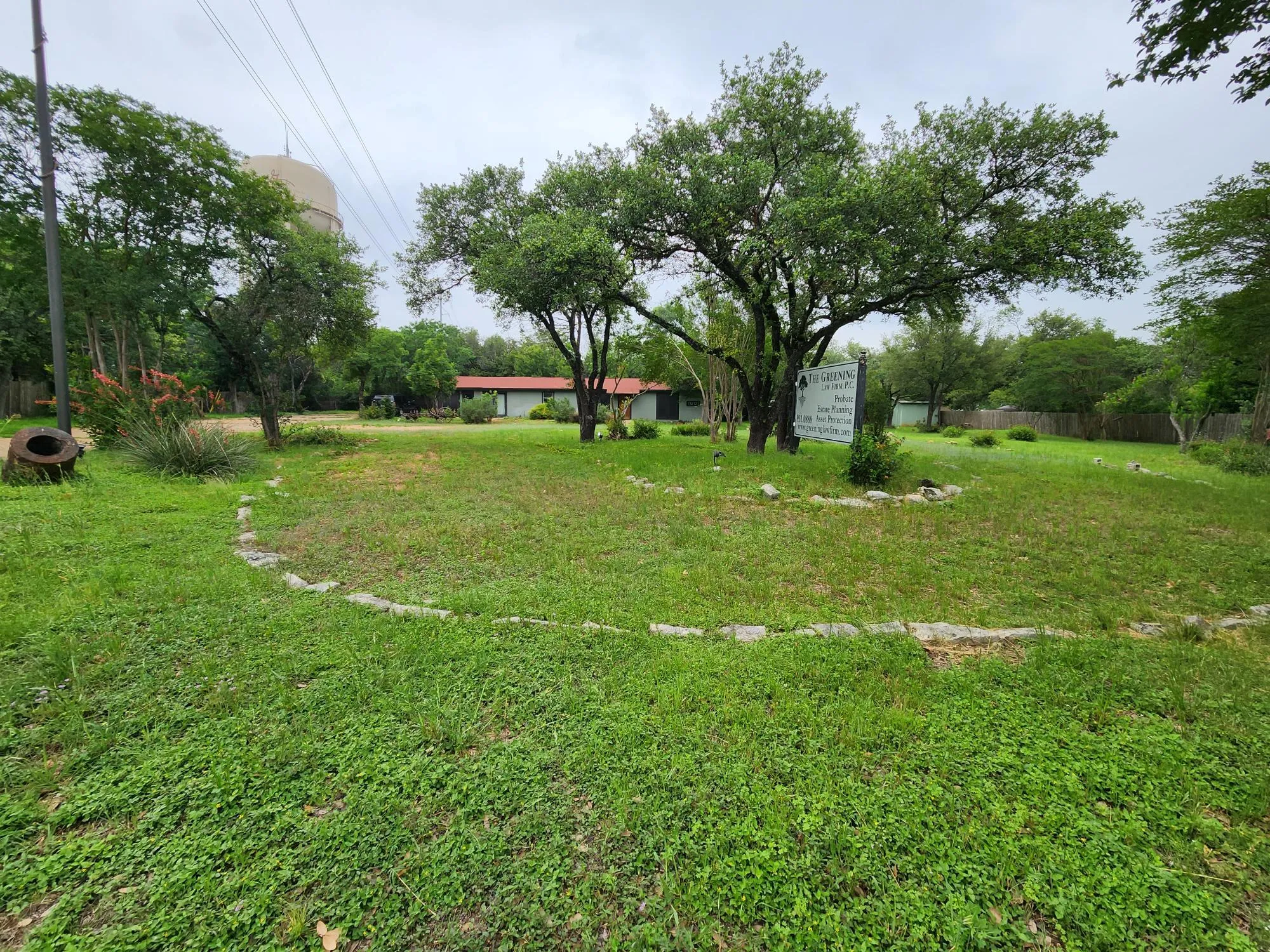 Photo 3 of 1601 WILLIAMS DR