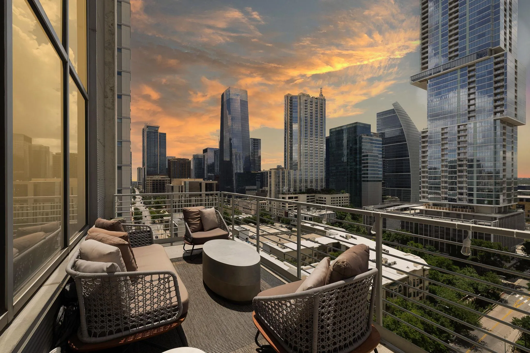 Photo of 800 W 5TH ST #1209, Austin, TX, 78703