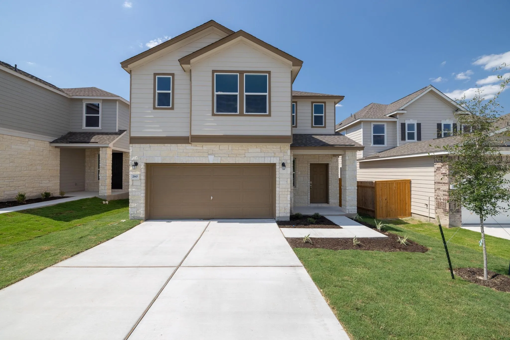 Photo of 260 FEATHERS ST, Jarrell, TX, 76537