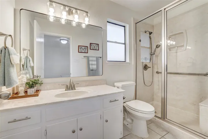 800 River Bend Dr, Georgetown, Texas 78628