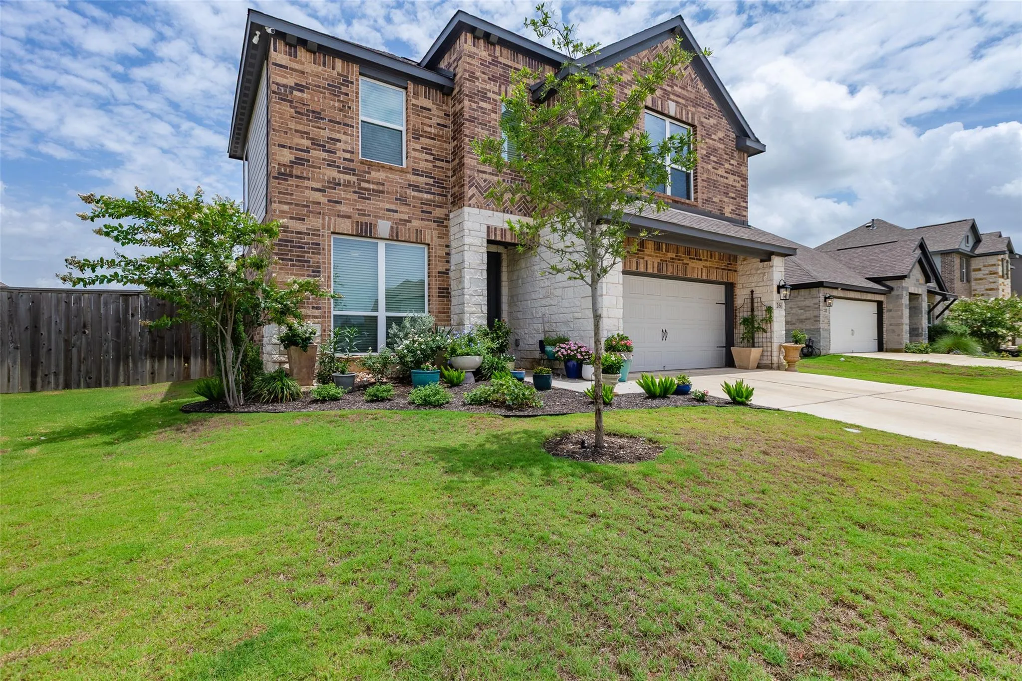 Photo 2 of 126 PERIWINKLE LN