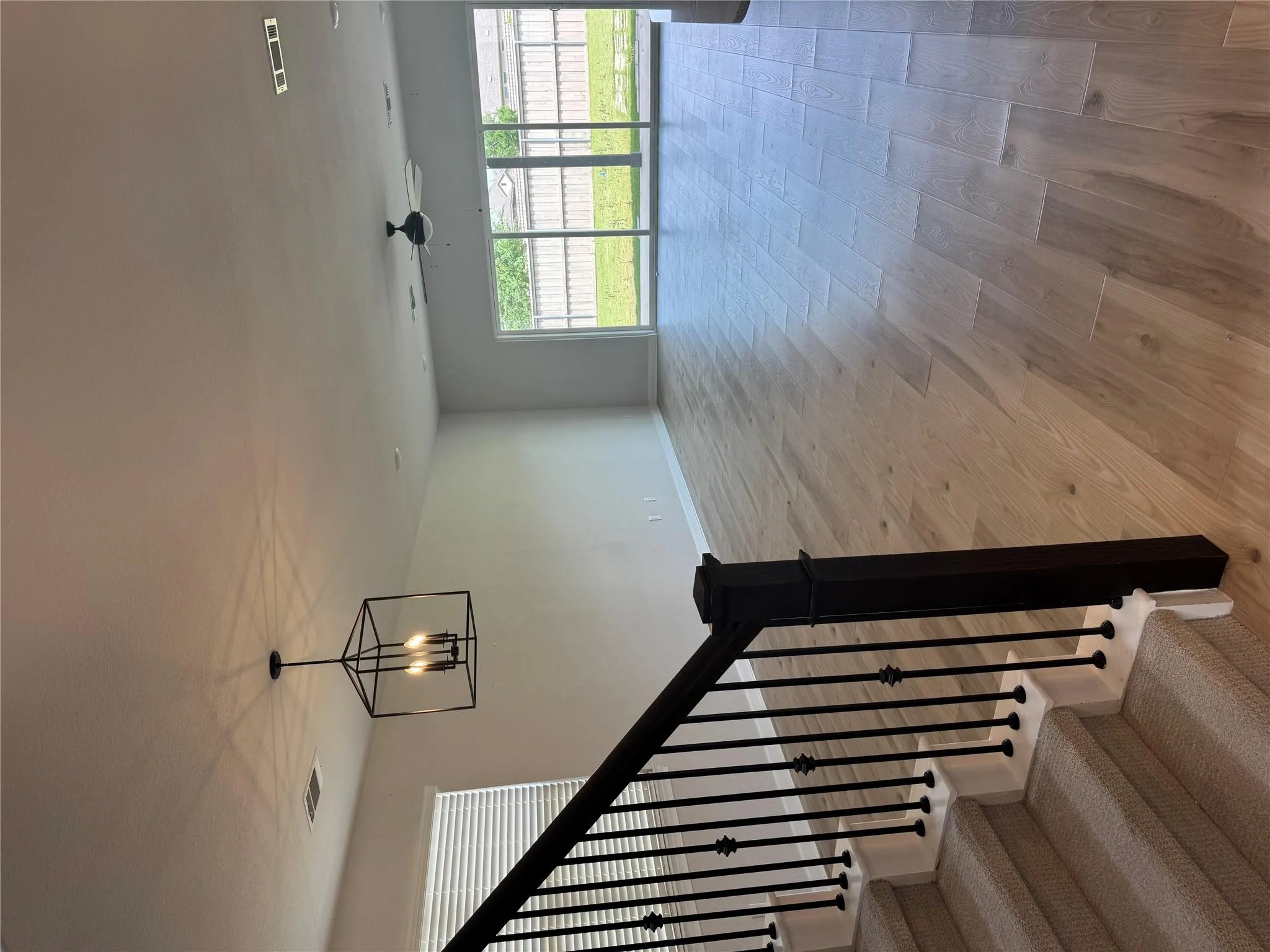 Photo 5 of 126 PERIWINKLE LN