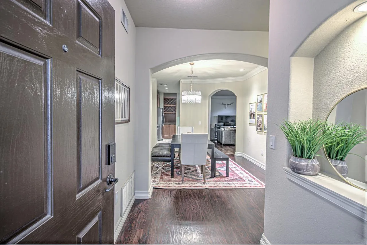 Photo 4 of 2226 WESTLAKE DR #1