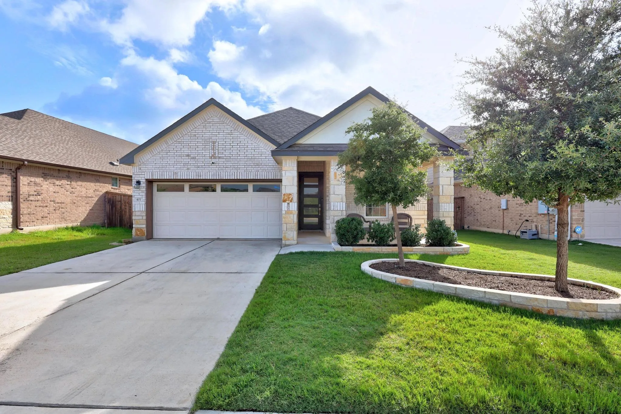 Photo of 401 PEACE PIPE WAY, Georgetown, TX, 78628