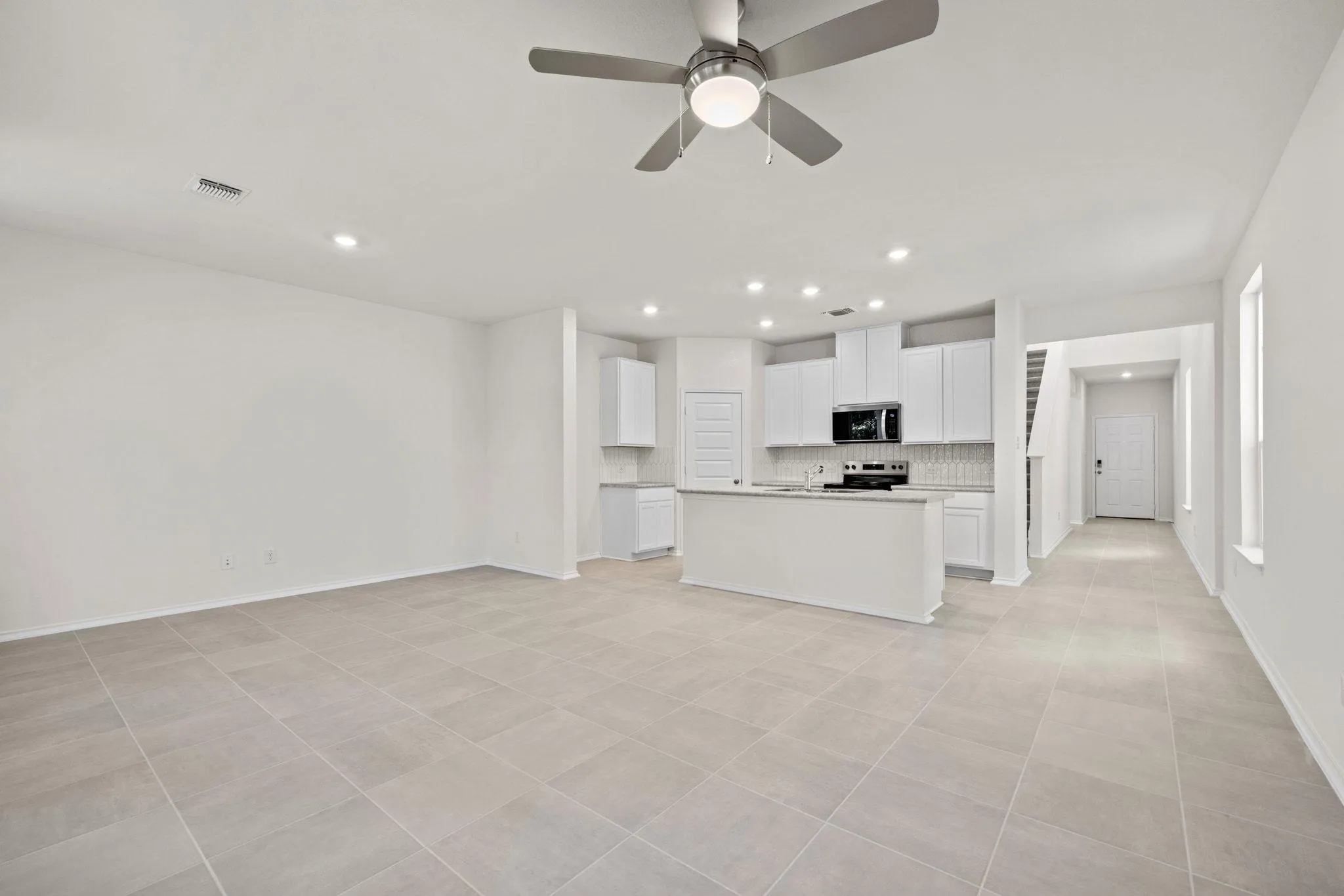 Photo 5 of 248 FEATHERS ST