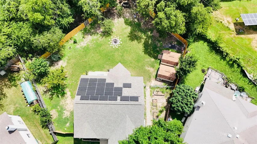 Great view from above shows off how large this lot is! 