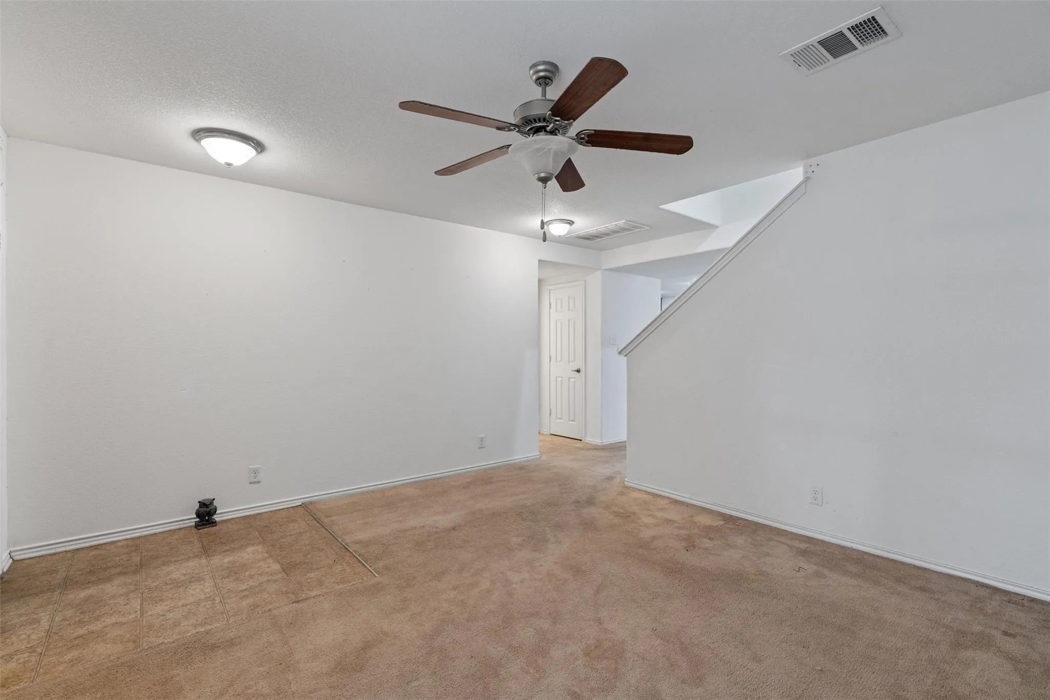 Photo 5 of 5700 WELSH WAY