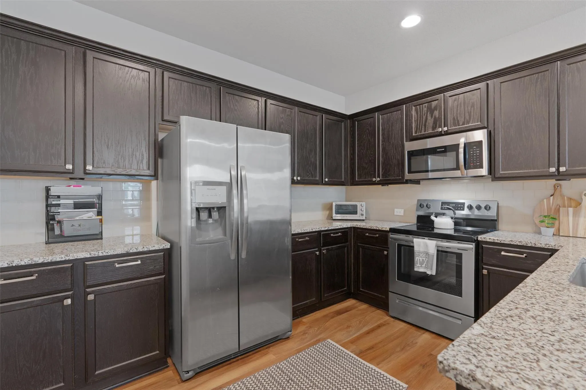 Photo 5 of 1701 LOGAN DR #38