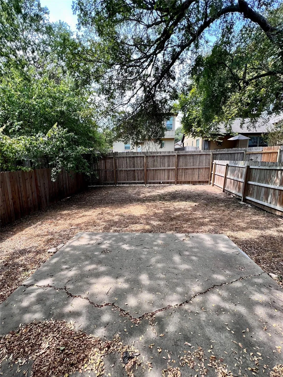 Photo 3 of 1801 CONSTANTINO CIR