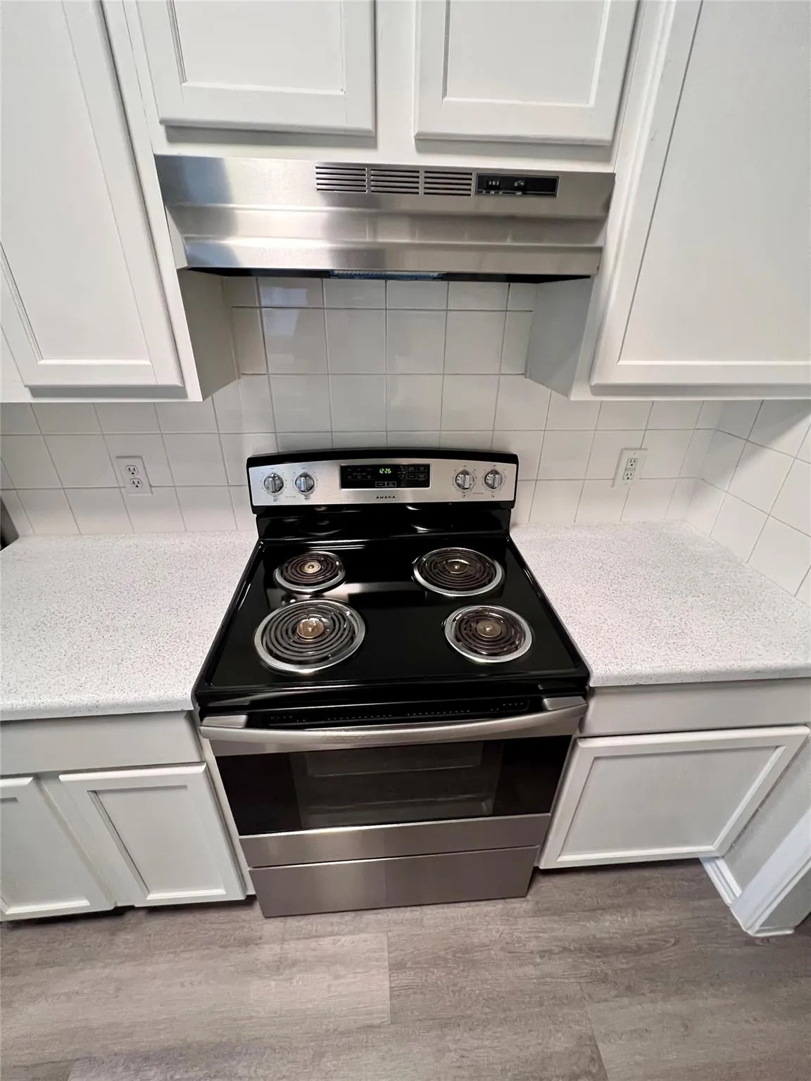 Photo 5 of 1801 CONSTANTINO CIR