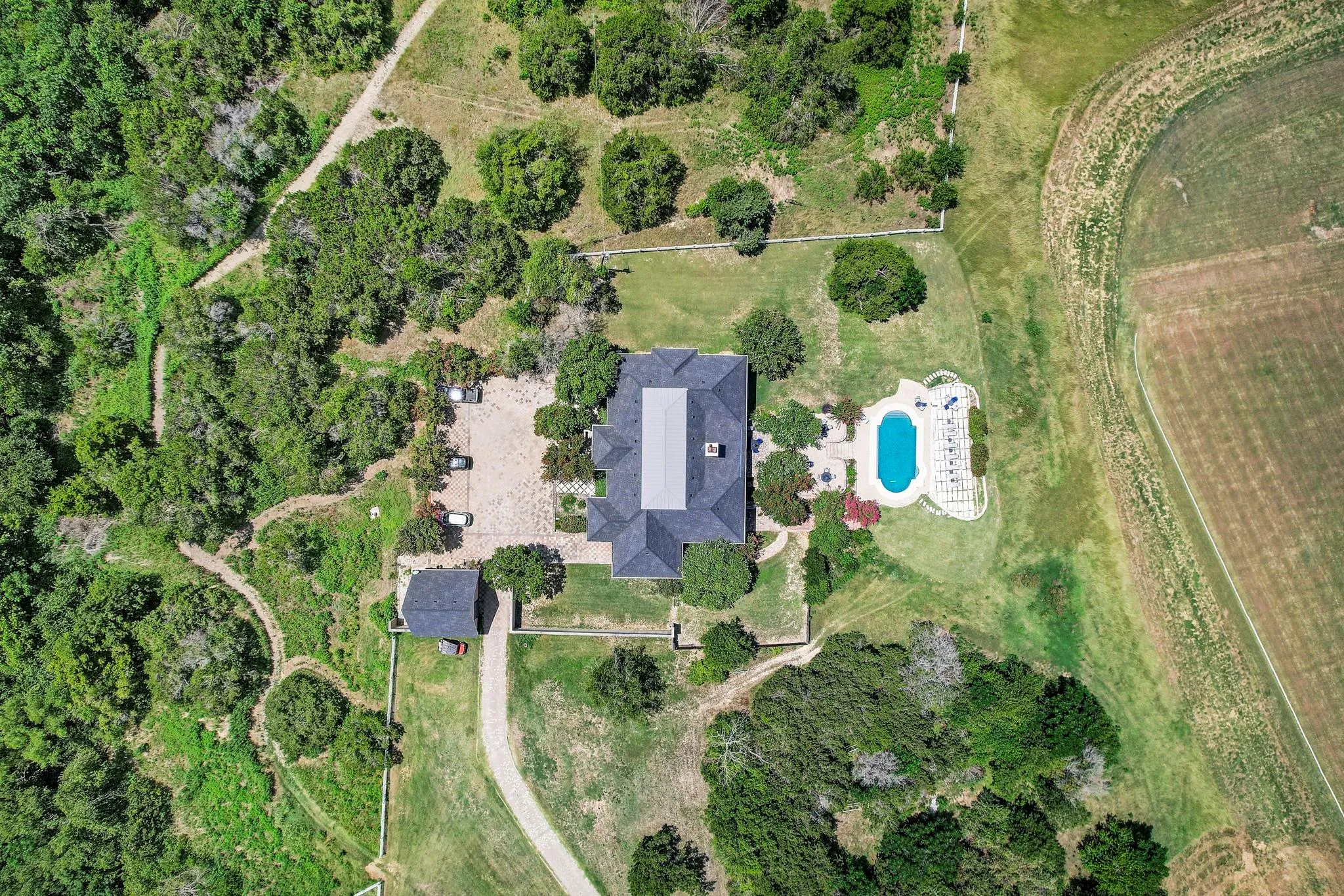 Photo 4 of 13628 GREGG MANOR RD