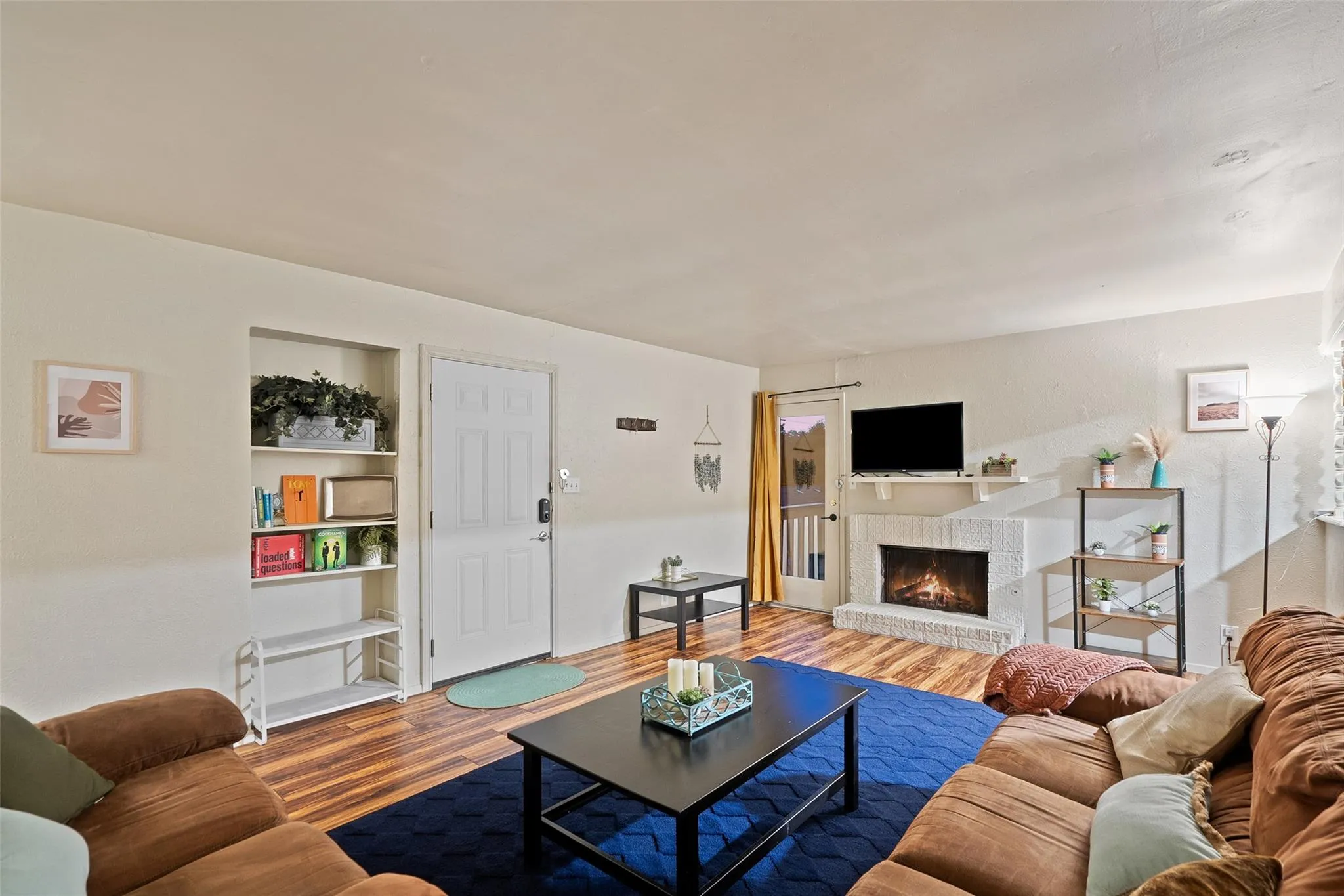Photo 5 of 2503 PARKER LN #A & B