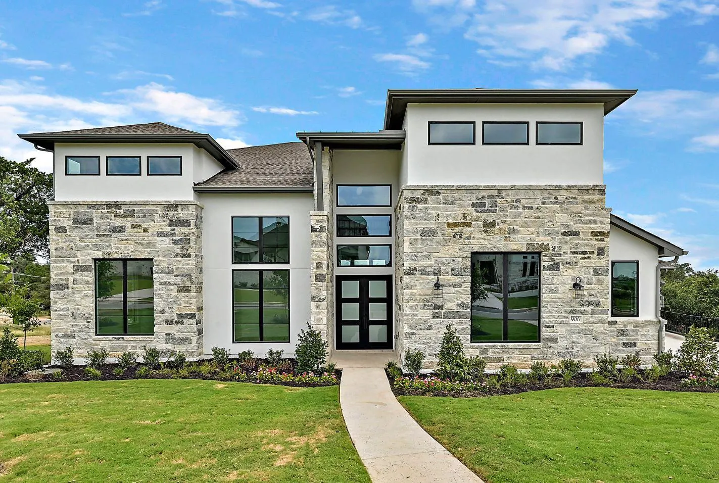 Photo of 906 BRISTOL CREEK BND, Lakeway, TX, 78738