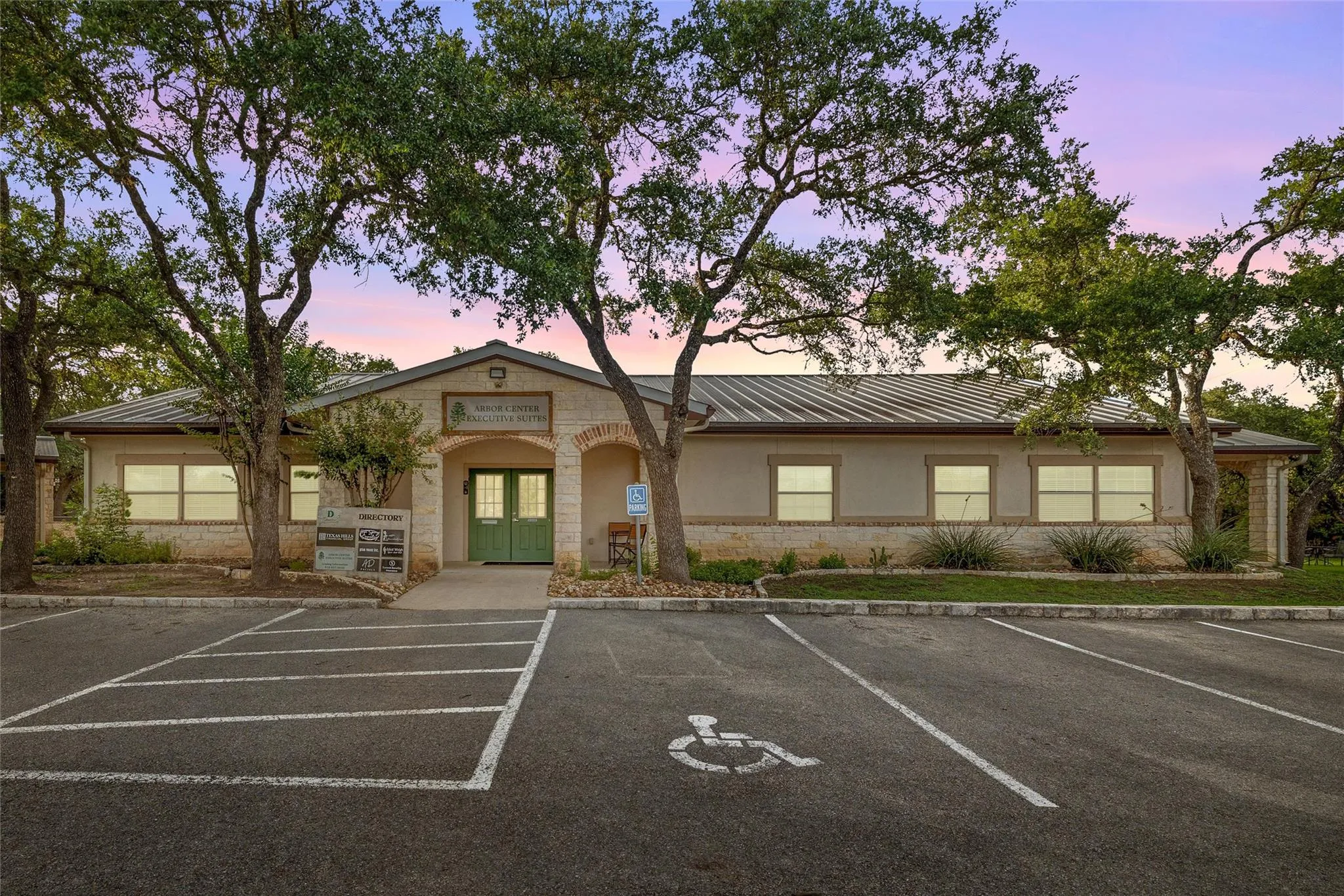 Photo of 800 W HIGHWAY 290 #D, Dripping Springs, TX, 78620