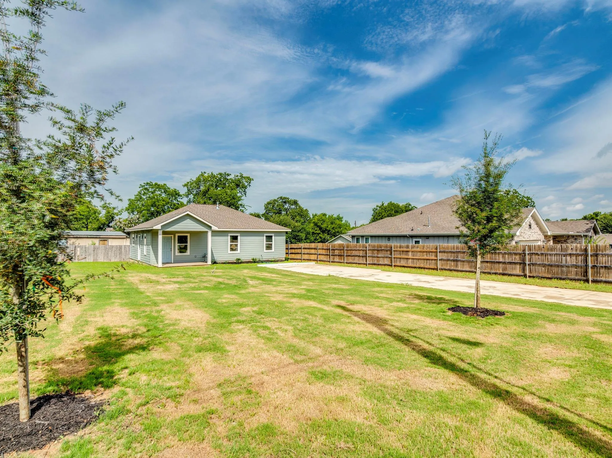 Photo of 411 S AVENUE B, Elgin, TX, 78621