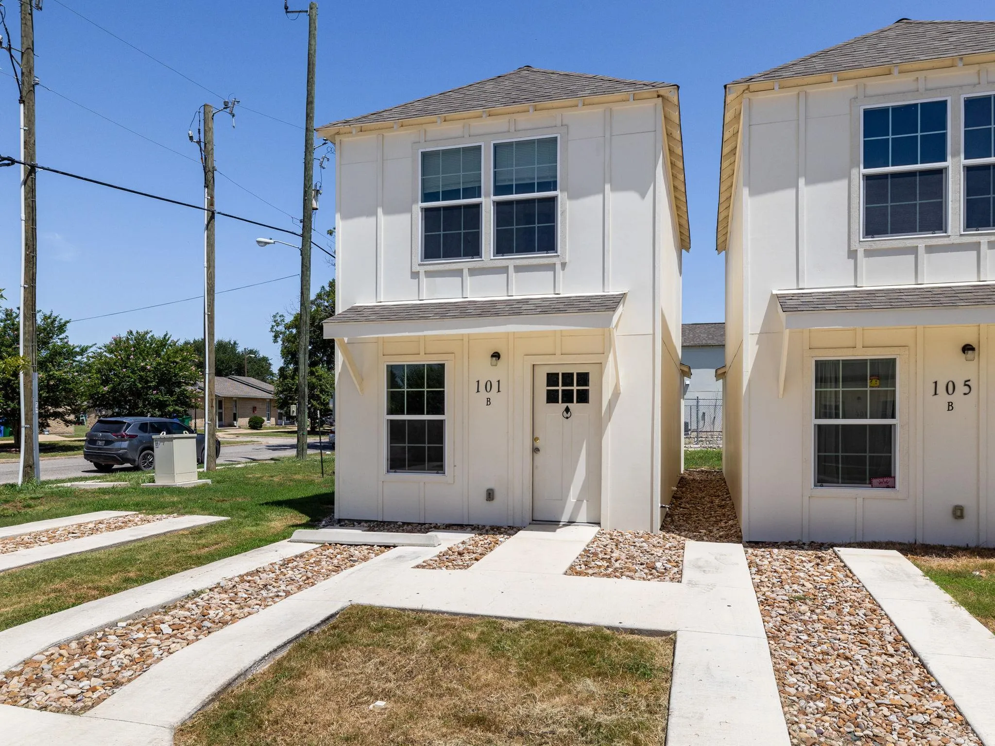 Photo 2 of 230 DEBUS DR #101 B