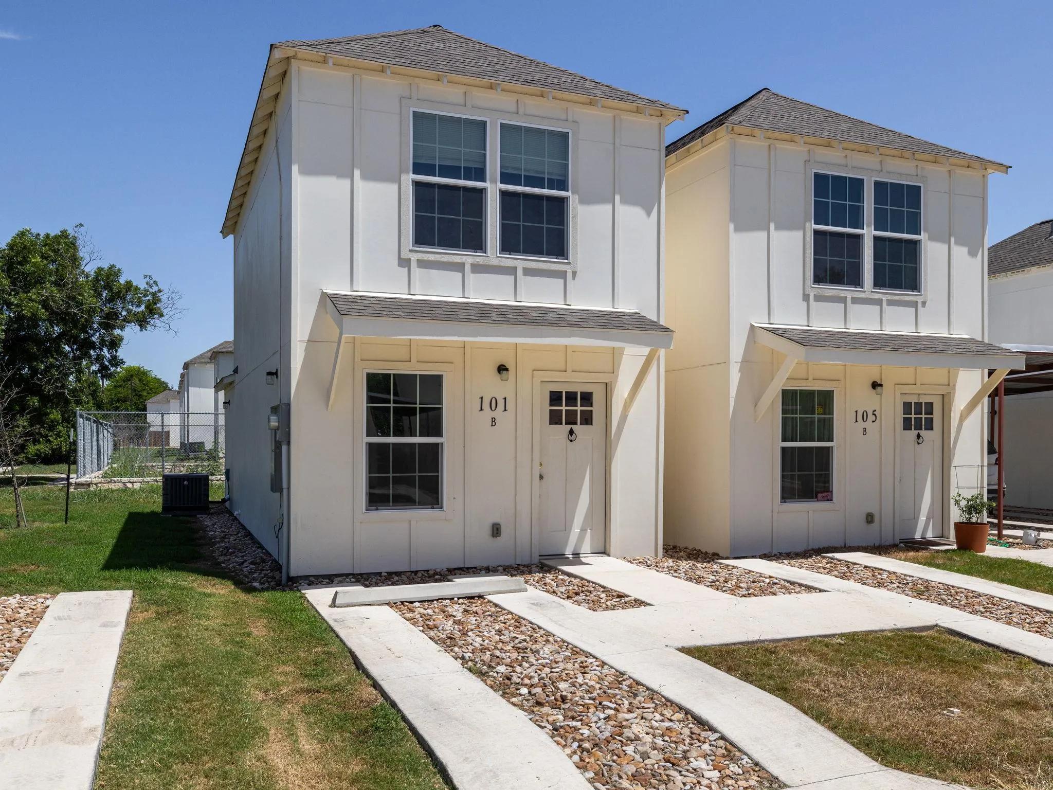 Photo of 230 DEBUS DR #101 B, Taylor, TX, 76574