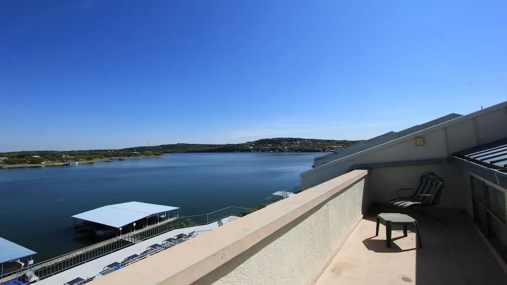 Photo 5 of 1601 JUDY LYNN DR #207